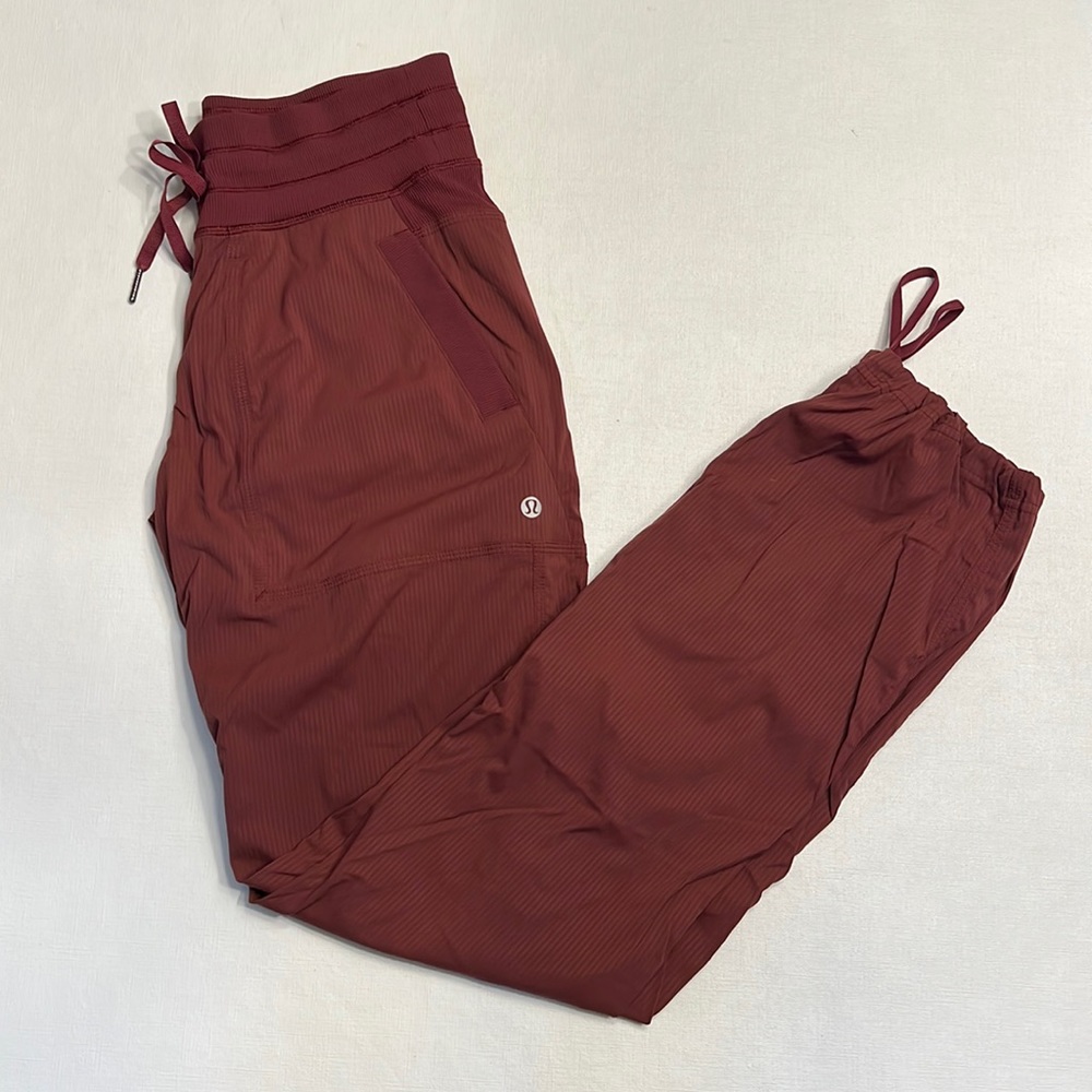 Lululemon Dance Studio pants. Wine red, size 4. EUC. Ankle length joggers.
